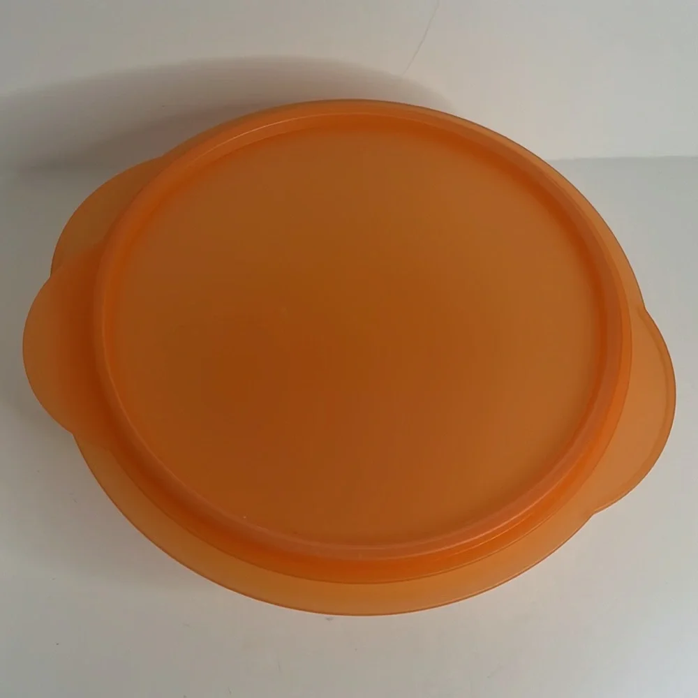 Tupperware Bowl Flat Out Collapsible Food Storage Serving Orange 4 Cup NWT